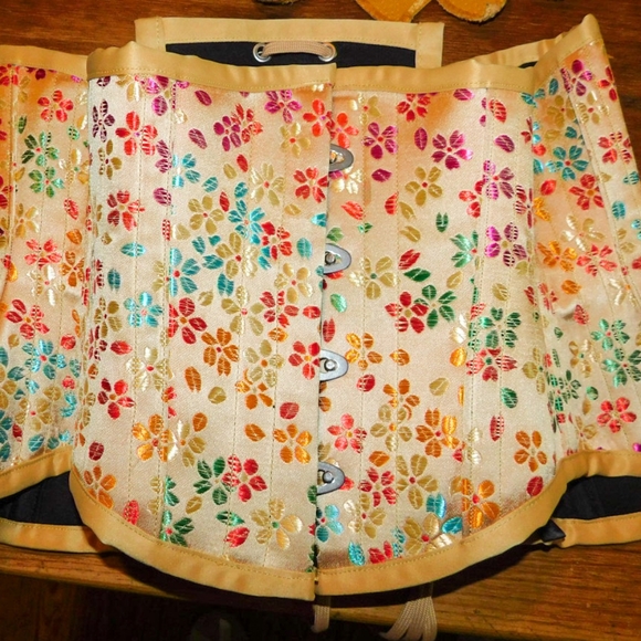 MCC20 26" waspie limited edition - Picture 2 of 6